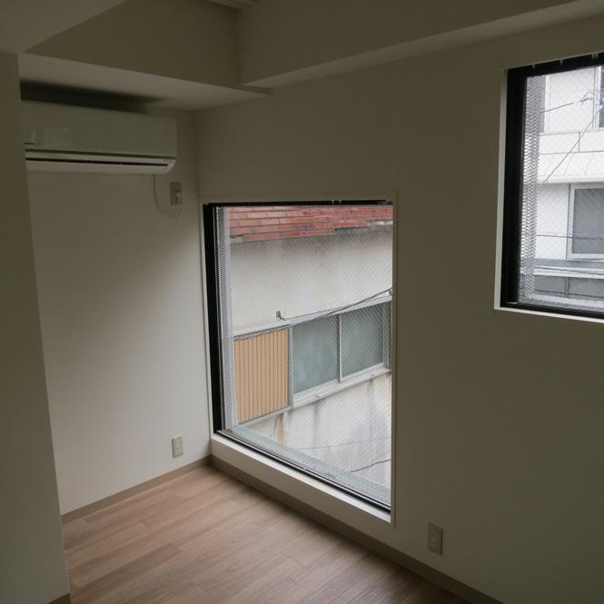 Photo12